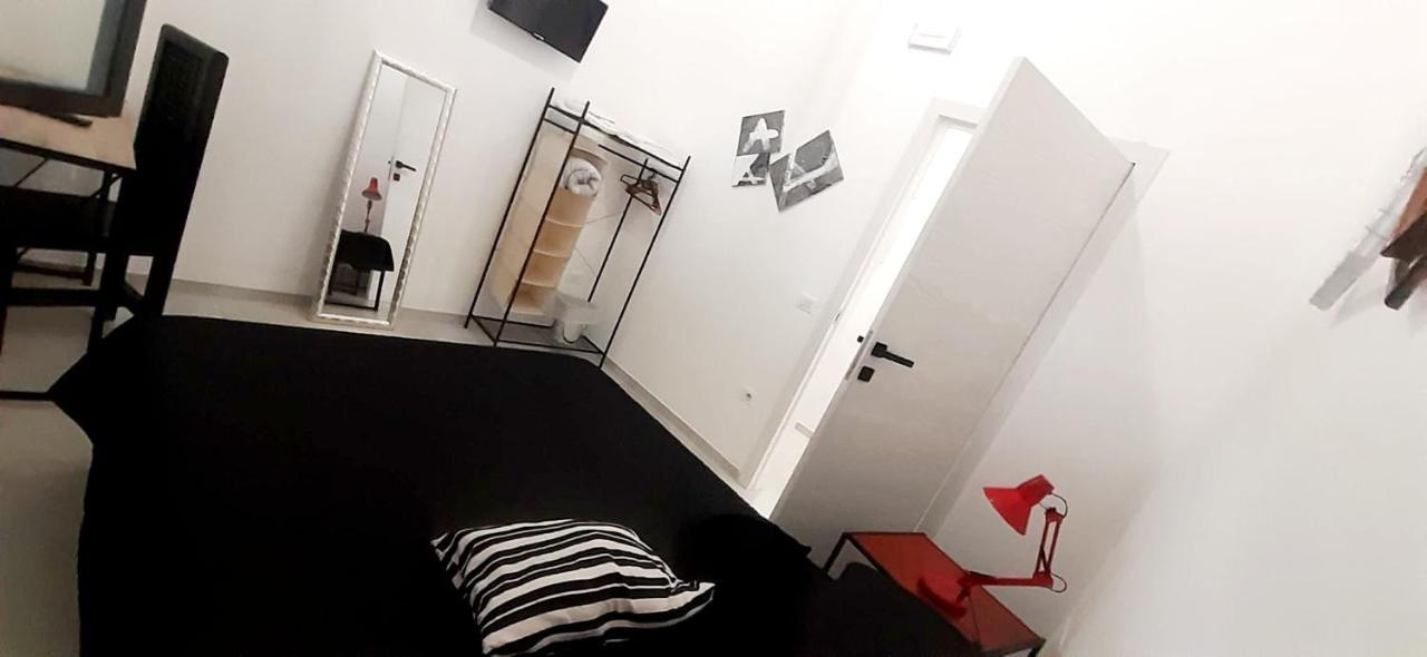 Andirivieni Lecce Casa Vacanze Екстер'єр фото